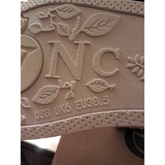 oncai sandals Size 8 Rhinestone And Snake Skin Print Straps - Picture 6 of 10